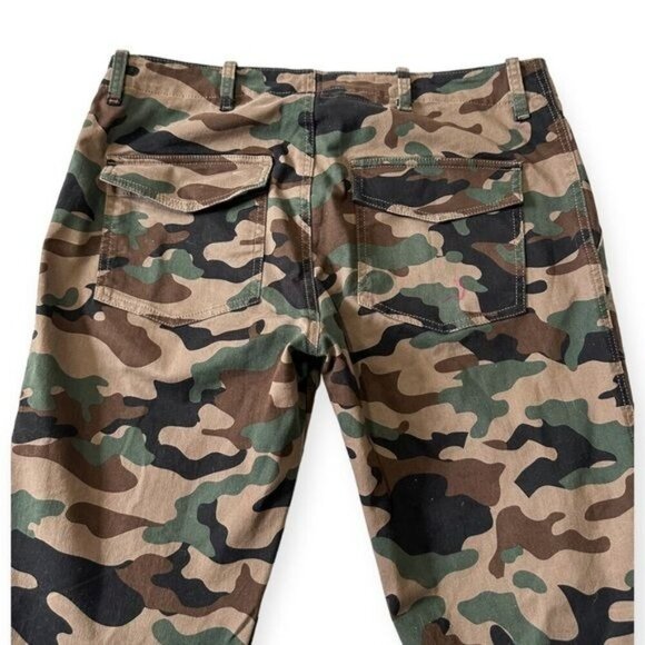 Nili Lotan Cropped French Military Pant In Coyote Brown Camo,  Size 6, Ankle Zip - Picture 10 of 14